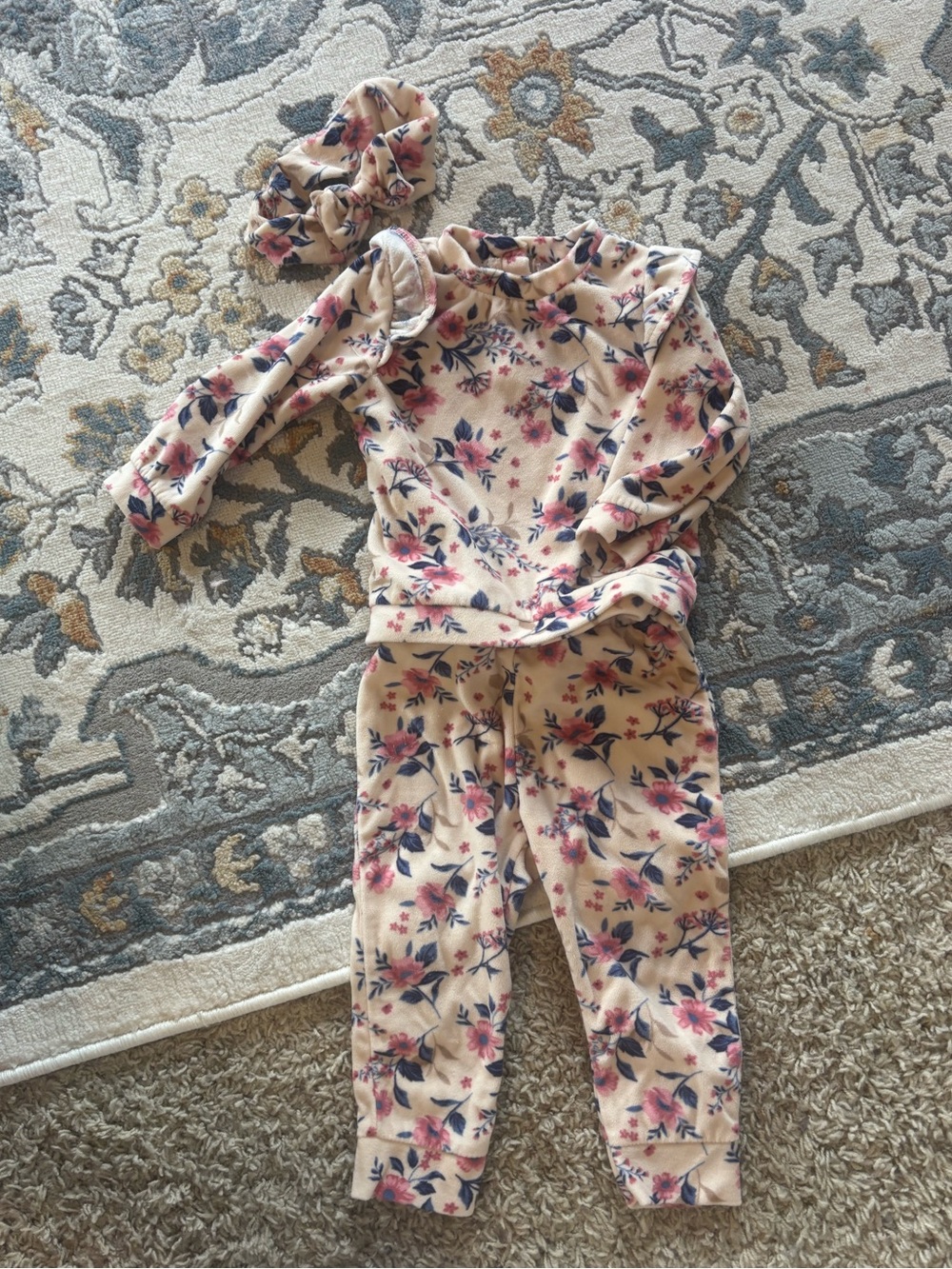 Little Lass Cream Floral Two-Piece Sleep Set with Headband